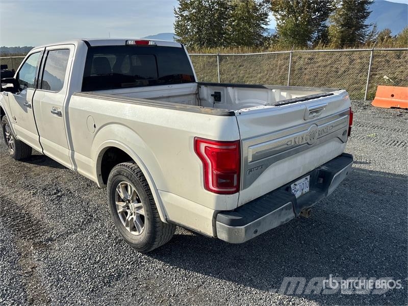 Ford F-150 King Ranch 4x4 Crew Cab Pickup Muu