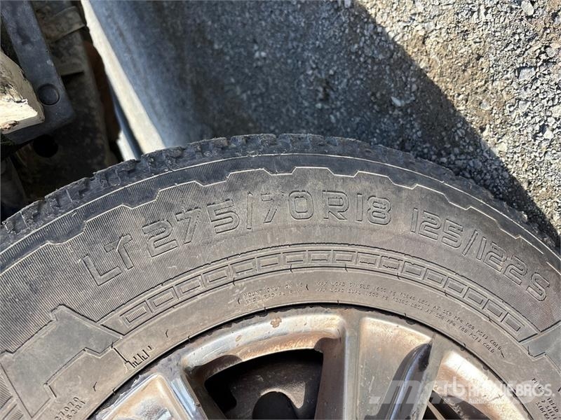 Ford F-150 King Ranch 4x4 Crew Cab Pickup Muu