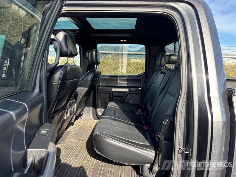 Ford F-150 Lariat 4x4 Crew Cab Pickup Прочие фургоны
