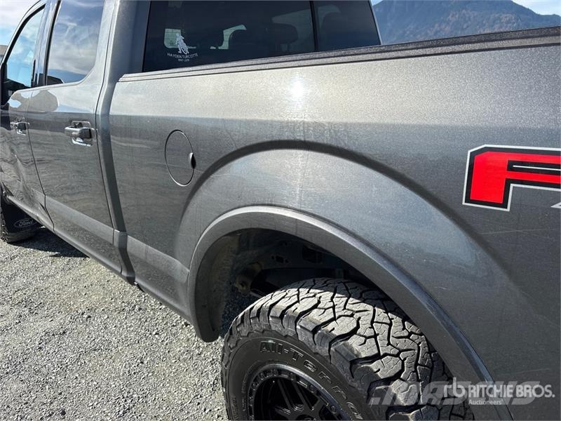 Ford F-150 Lariat 4x4 Crew Cab Pickup Прочие фургоны