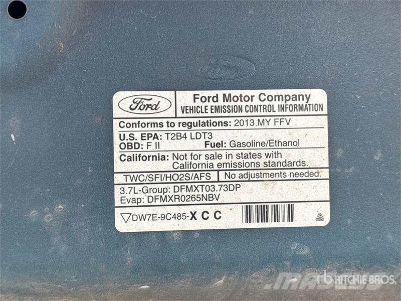 Ford F-150 XLT 4x2 Crew Cab Pickup Muu