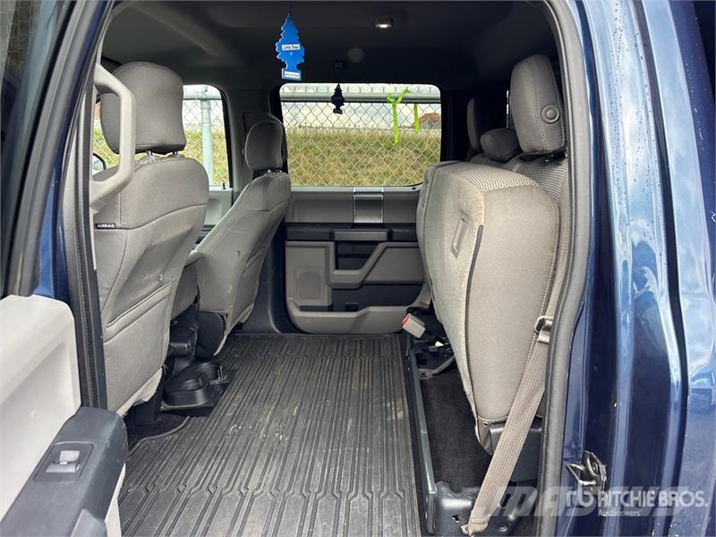 Ford F-150 XLT 4x4 Crew Cab Pickup Furgoni altro