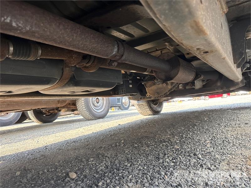 Ford F-150 XLT 4x4 Crew Cab Pickup (Inoperable) Прочие фургоны