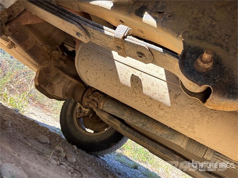 Ford F-150 XLT 4x4 Crew Cab Pickup Andre varebiler