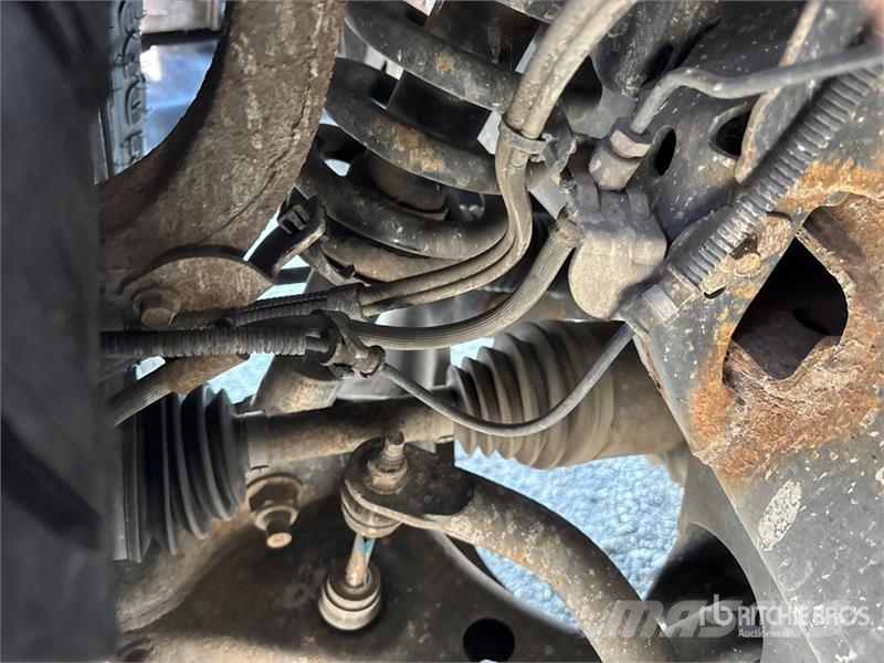 Ford F-150 XLT 4x4 Crew Cab Pickup (Inoperable) Прочие фургоны