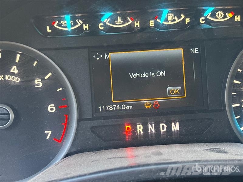Ford F-150 XLT 4x4 Crew Cab Pickup أخرى