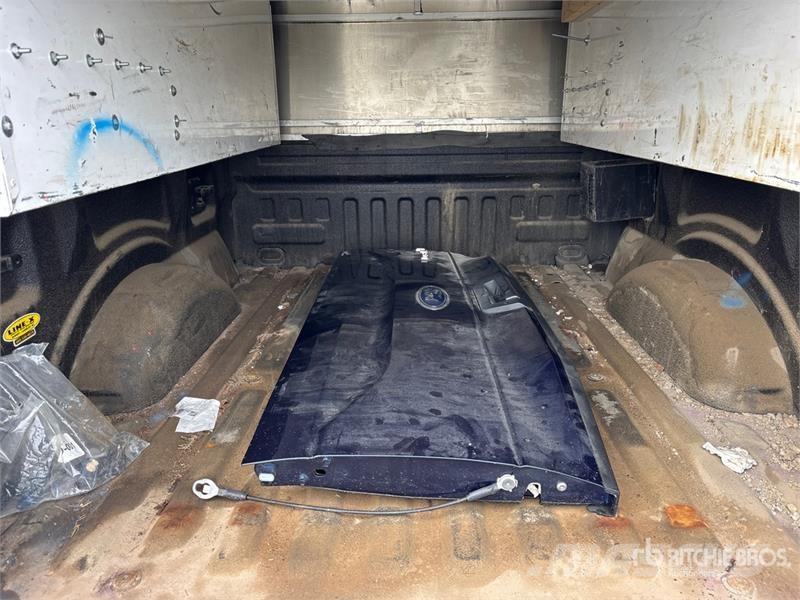 Ford F-150 XLT 4x4 Crew Cab Pickup Furgoni altro