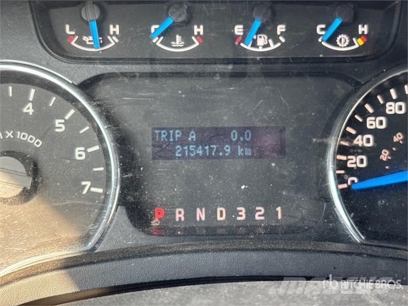 Ford F-150 XLT 4x4 Crew Cab Pickup (Inoperable) Прочие фургоны