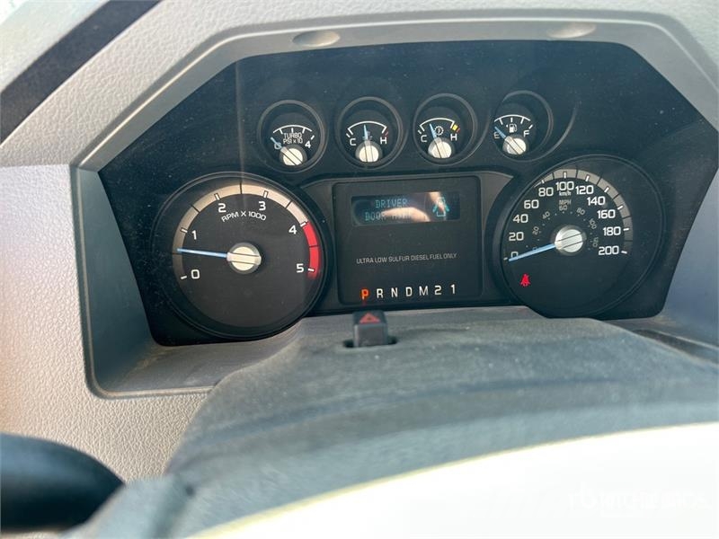 Ford F-250 4x4 Extended Cab Pickup أخرى