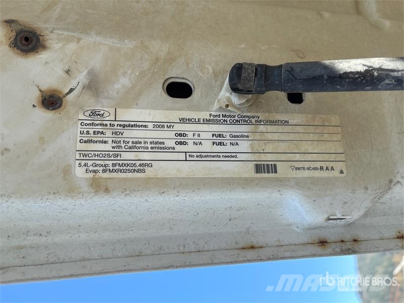 Ford F-250 XL 4x4 Extended Cab Pickup Ostalo