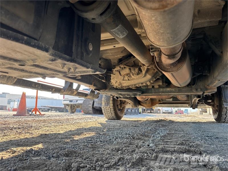 Ford F-250 XL 4x4 Extended Cab Pickup Muu