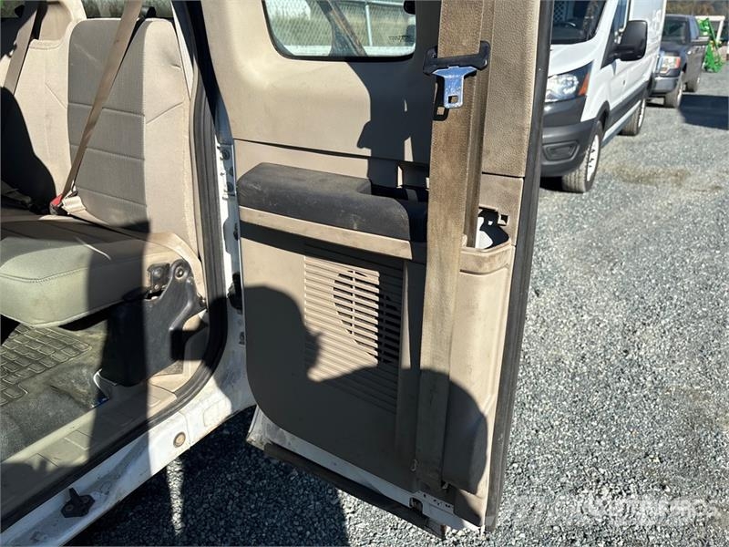 Ford F-250 XL 4x4 Extended Cab Pickup Ostalo