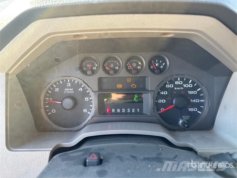 Ford F-250 XL 4x4 Extended Cab Pickup Ostalo