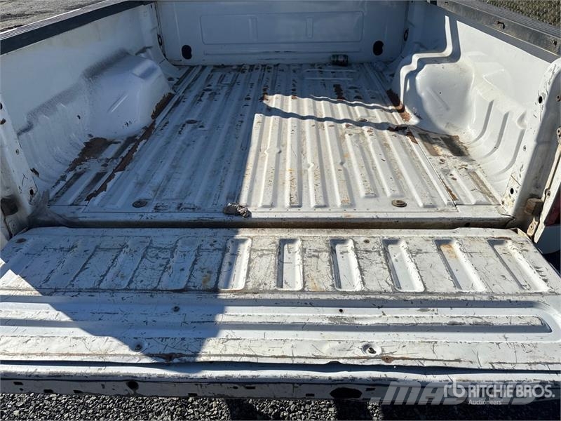 Ford F-250 XL 4x4 Extended Cab Pickup Ostalo