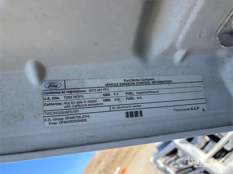 Ford F-250 XLT 4x4 Crew Cab Pickup Otras furgonetas