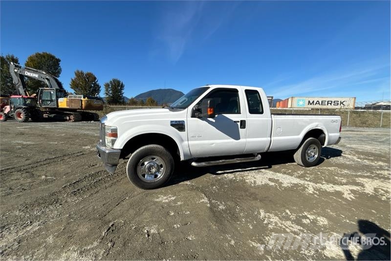 Ford F-250 XLT 4x4 Extended Cab Pickup Прочие фургоны