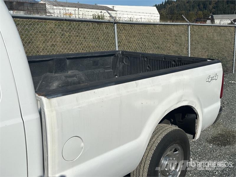 Ford F-250 XLT 4x4 Extended Cab Pickup Прочие фургоны
