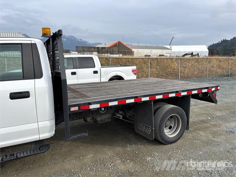 Ford F-350 Madelautod