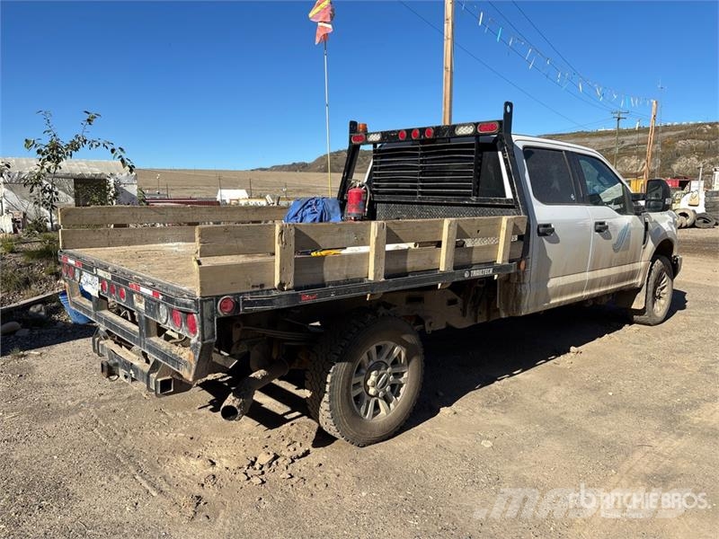 Ford F-350 Kamioni sa otvorenim sandukom