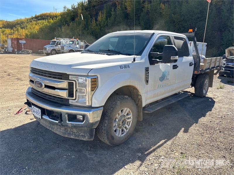 Ford F-350 Kamioni sa otvorenim sandukom