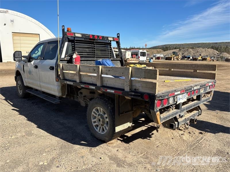 Ford F-350 Kamioni sa otvorenim sandukom