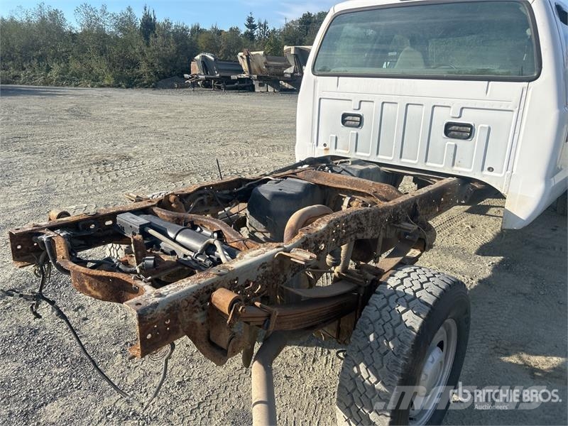 Ford F-350 Kabine i unutrašnjost