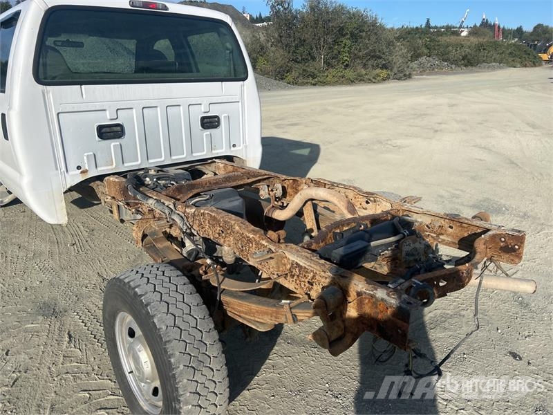 Ford F-350 Kabine i unutrašnjost
