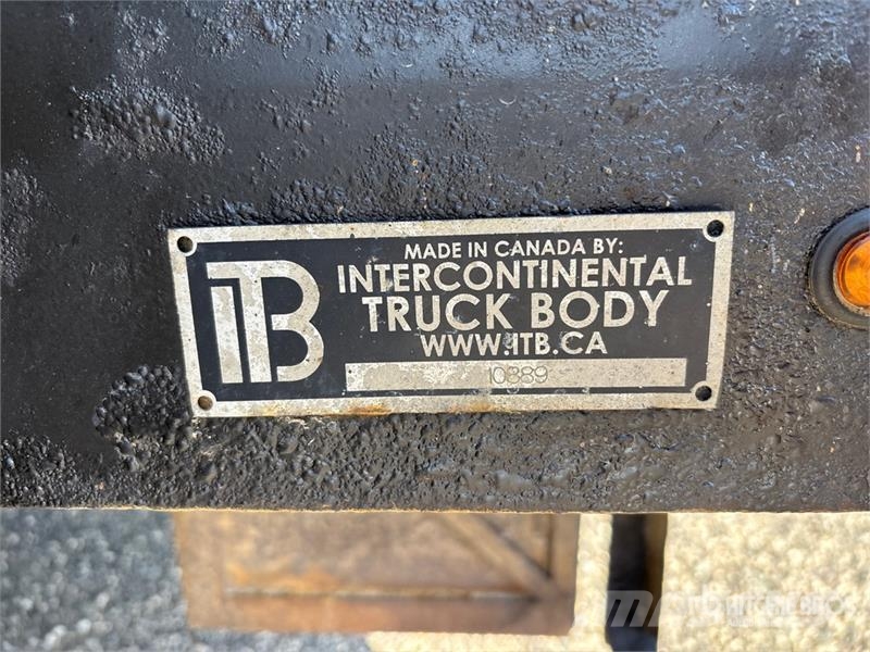 Ford F-350 Flatbed / Dropside trucks
