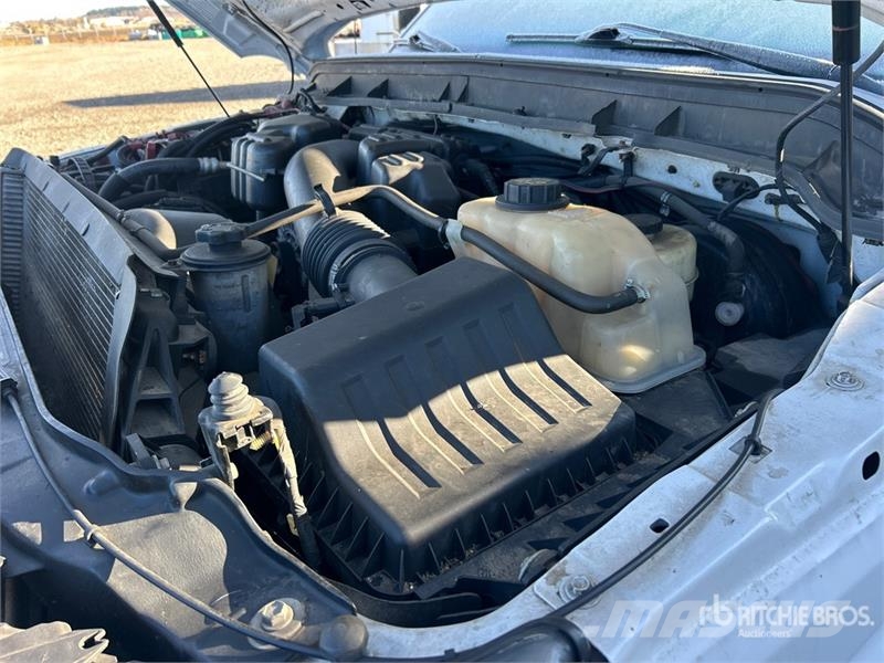 Ford F-350 4x4 Crew Cab Pickup (Inoperable) Other