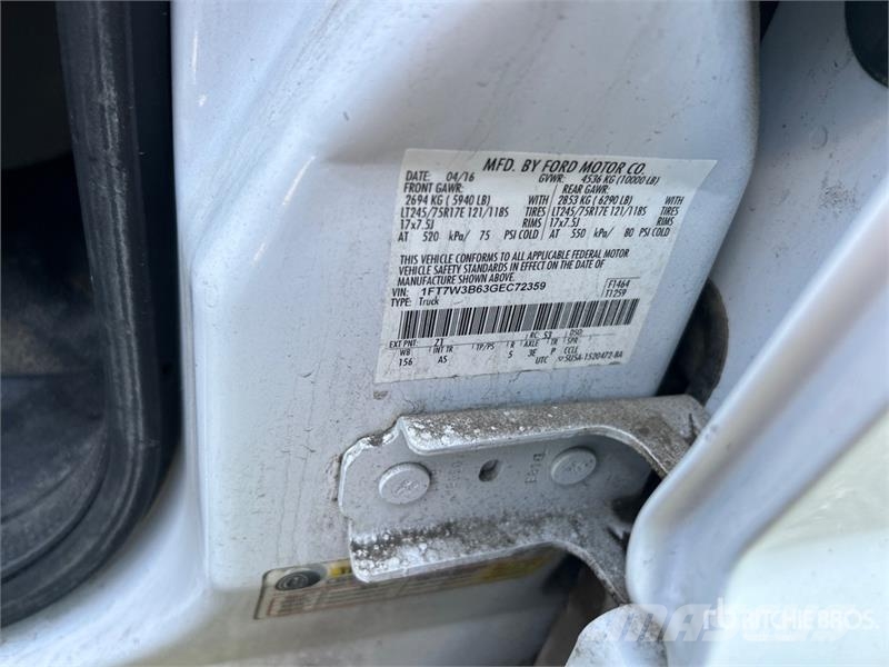 Ford F-350 4x4 Crew Cab Pickup (Inoperable) Other