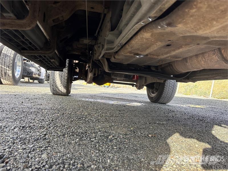 Ford F-350 Lariat 4x4 Extended Cab Pickup Ostalo
