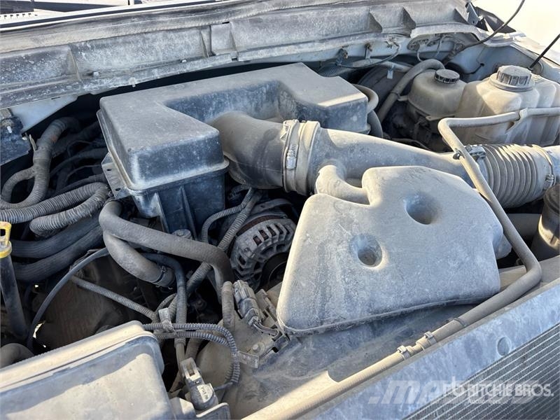 Ford F-350 XL 4x4 Crew Cab Utility Truck Kiperi