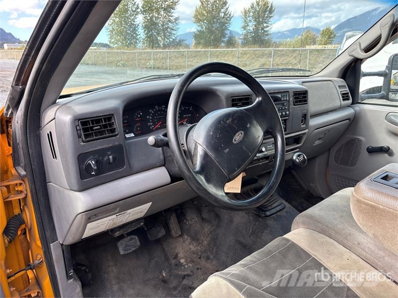 Ford F-450 Tippbilar