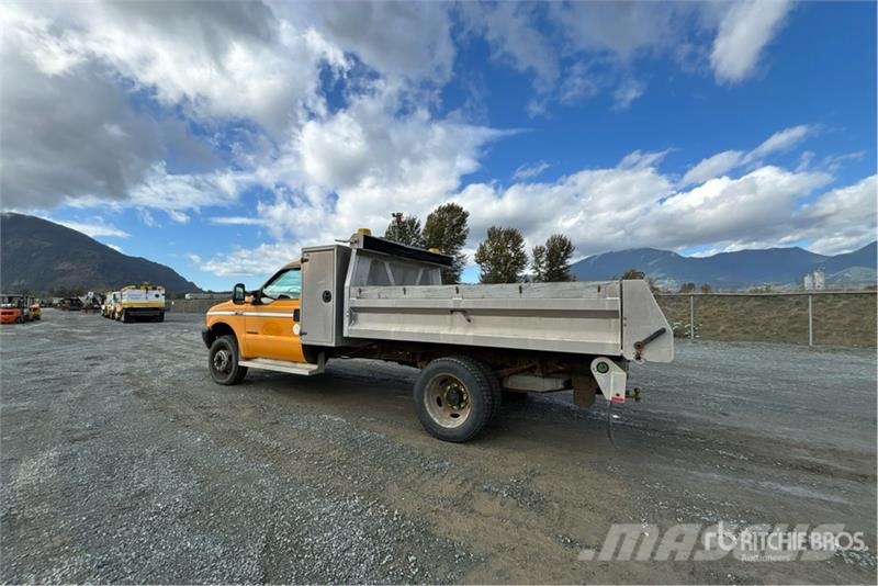 Ford F-450 Tippbilar
