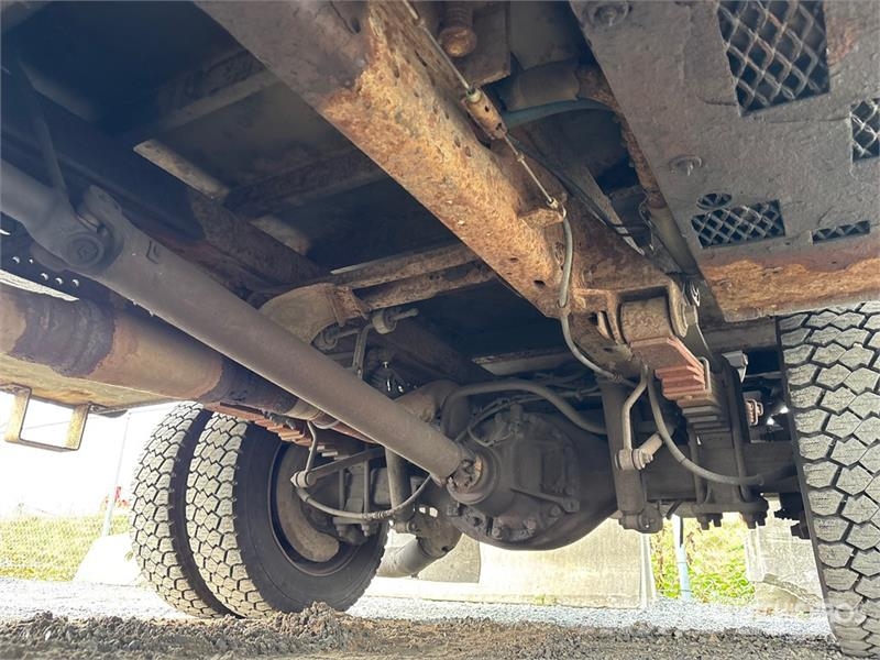 Ford F-450 شاحنات خفيفة/مفصلية الجوانب