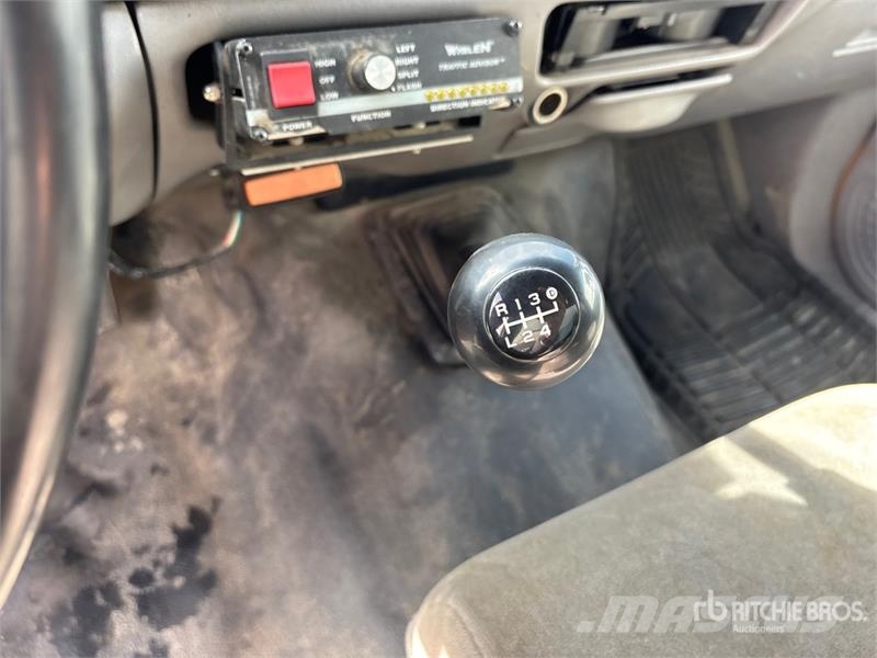 Ford F-450 Tippbilar