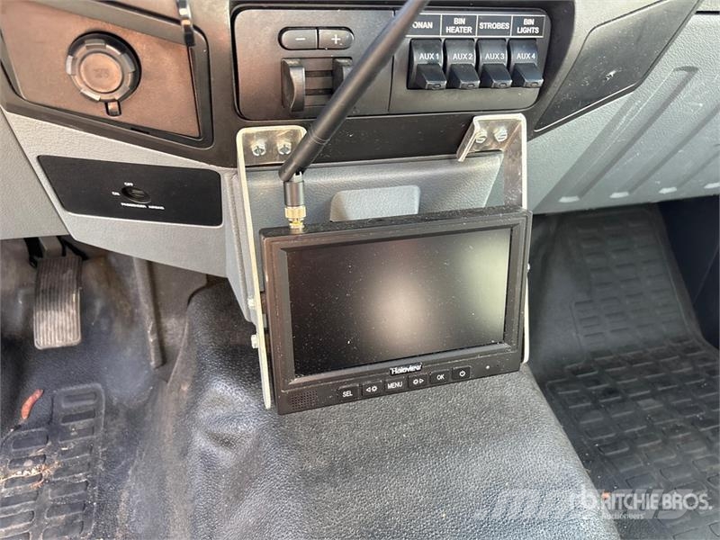 Ford F-550 Auto korpe
