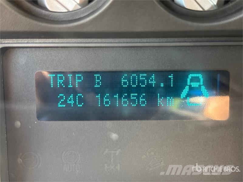 Ford F-550 Auto korpe