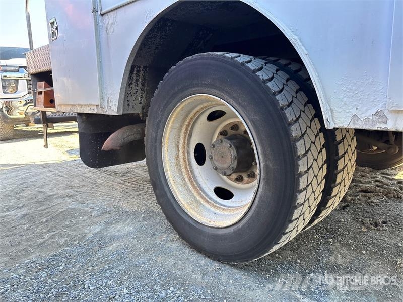 Ford F-550 Auto korpe