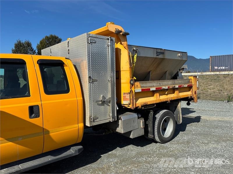 Ford F-550 XL 4x4 Extended Cab Snow Plow Truck Komunalna vozila za opštu namenu