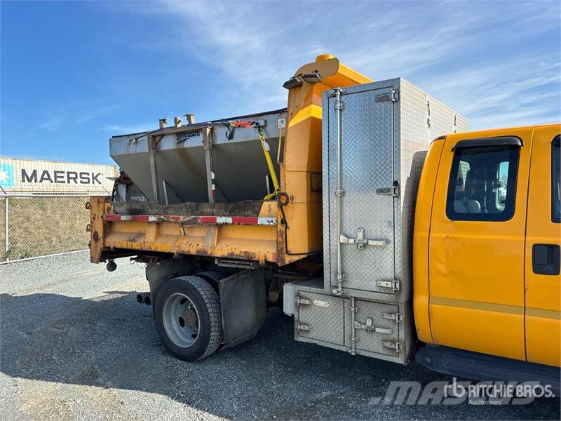 Ford F-550 XL 4x4 Extended Cab Snow Plow Truck Komunalna vozila za opštu namenu