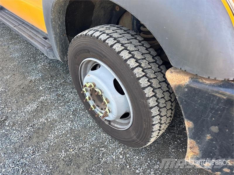 Ford F-550 XL 4x4 Extended Cab Snow Plow Truck Komunalna vozila za opštu namenu