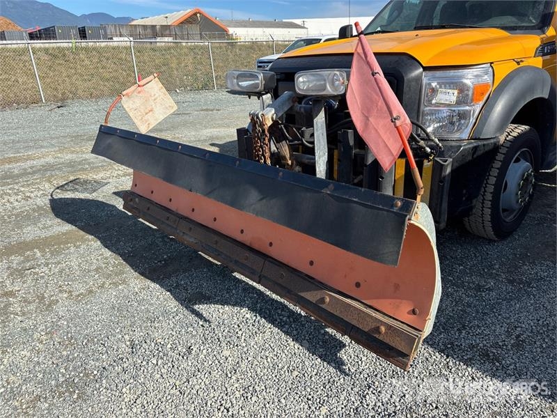 Ford F-550 XL 4x4 Extended Cab Snow Plow Truck Komunalna vozila za opštu namenu