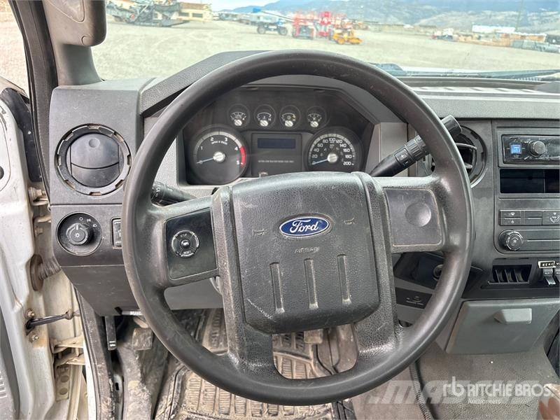 Ford F-550 XL 4x4 Service Truck (Inoperable) Onderhoud voertuigen