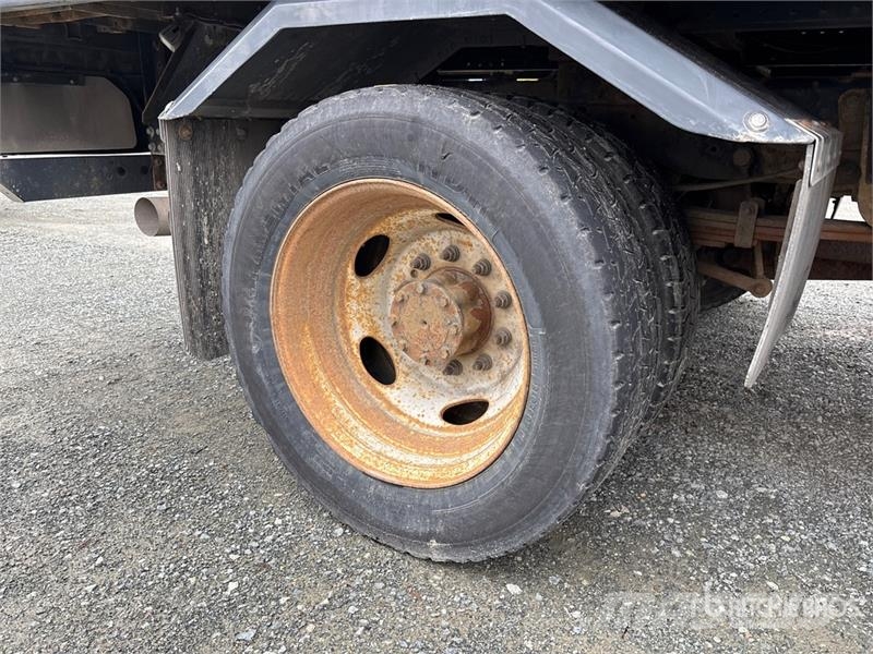 Ford F-550 XL 4x4 Snow Plow Truck Munitsipaalsõidukid