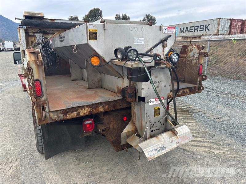 Ford F-550 XL 4x4 Snow Plow Truck Kommunalt / generelt kjøretøy