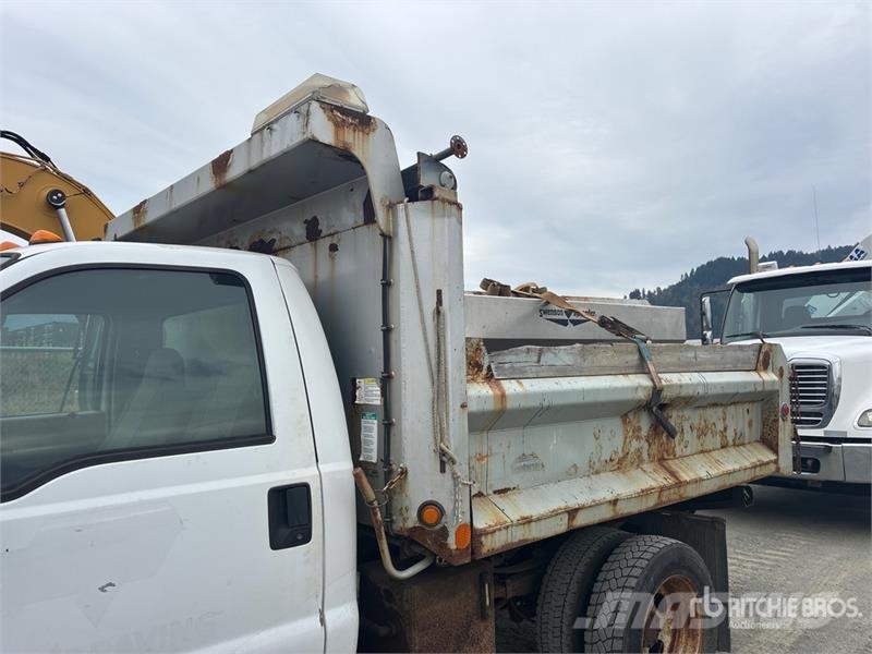 Ford F-550 XL 4x4 Snow Plow Truck Kommunalt / generelt kjøretøy