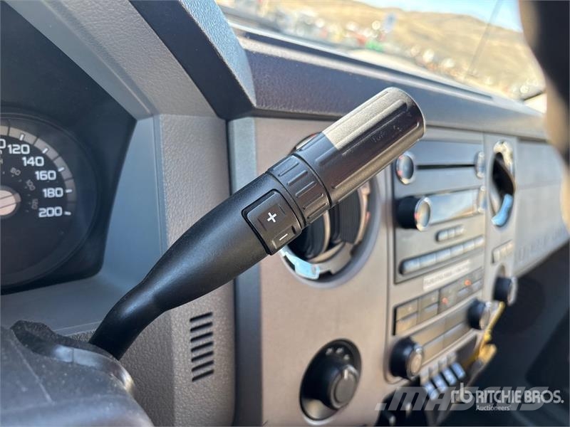 Ford F65A.0.24 6129 lb Knuckle Boom on Ford F-550 XLT 4 Tovornjaki z žerjavom