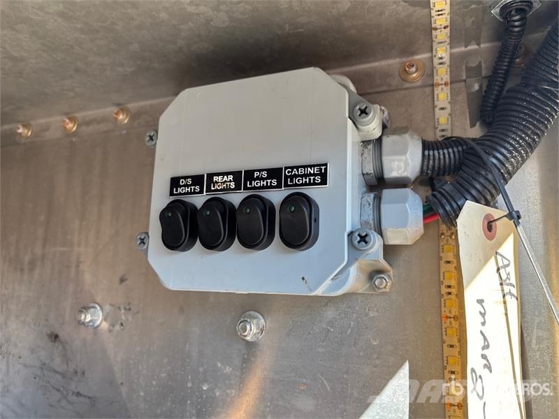Ford F65A.0.24 6129 lb Knuckle Boom on Ford F-550 XLT 4 Tovornjaki z žerjavom
