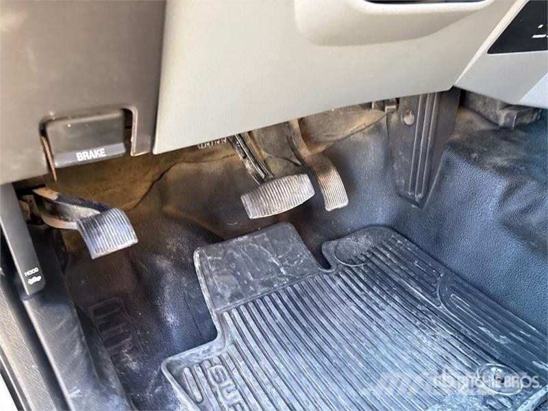 Ford F65A.0.24 6129 lb Knuckle Boom on Ford F-550 XLT 4 Tovornjaki z žerjavom